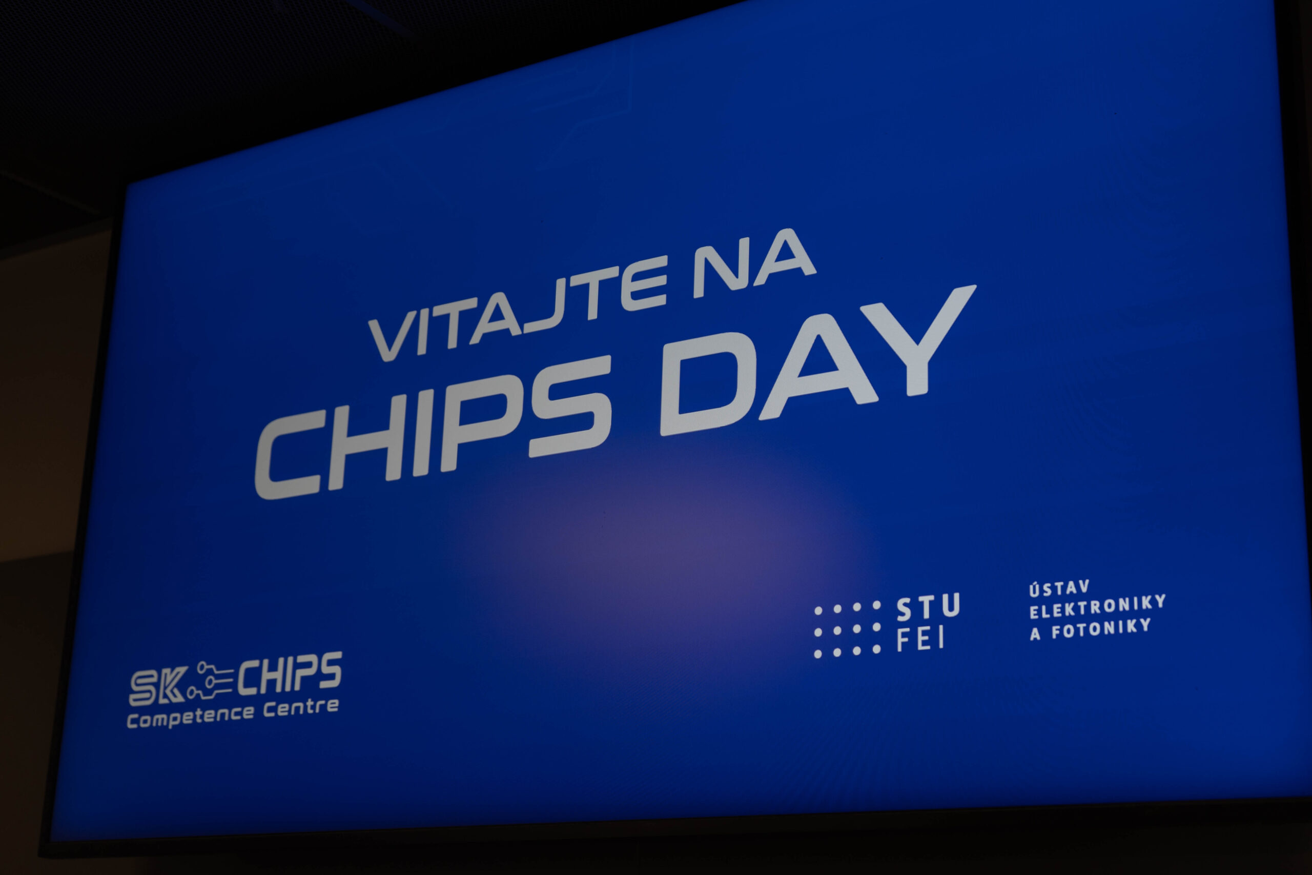 Chips Day: Študenti nahliadli do sveta čipov, ktorý poháňa moderné technológie